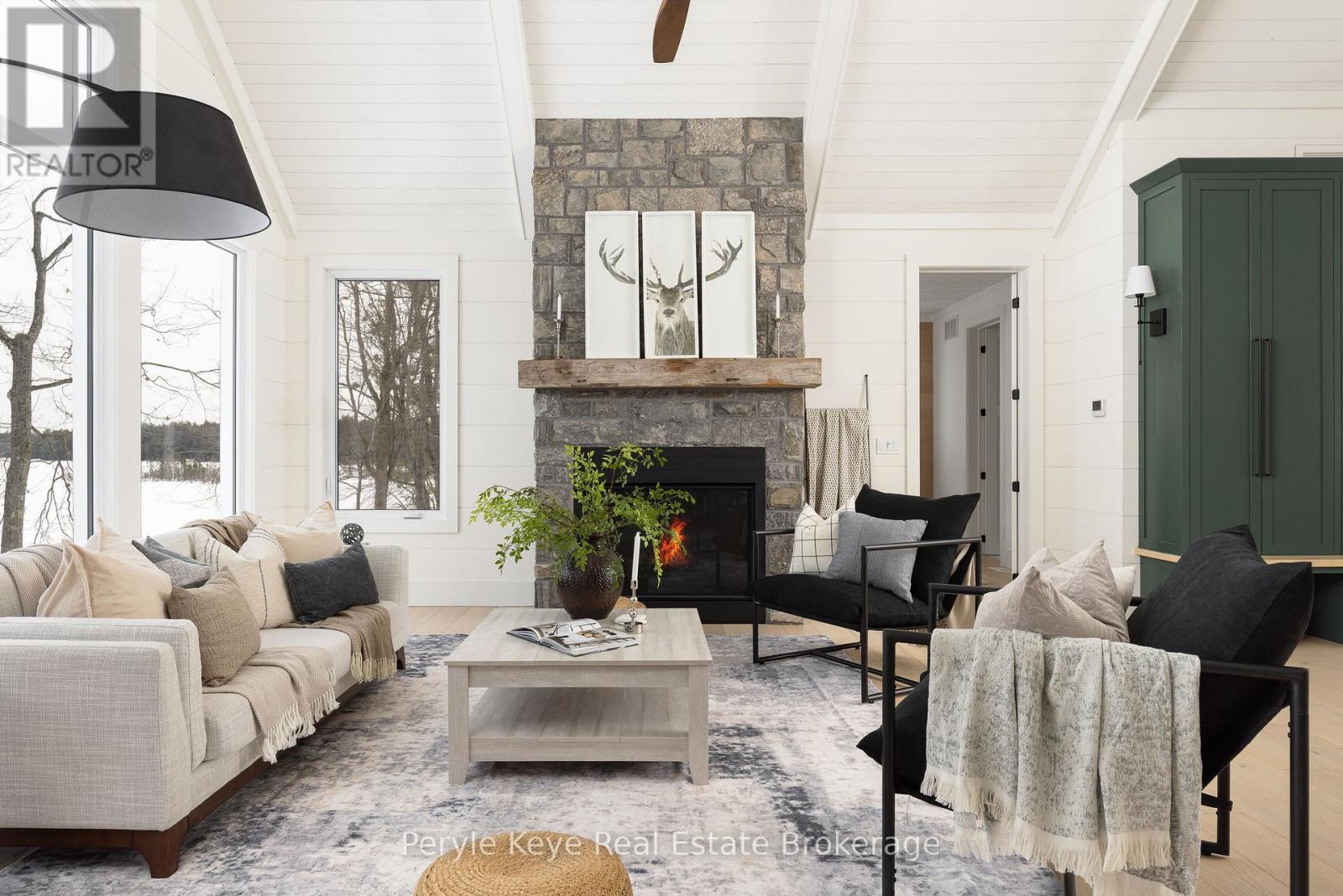 1079 Spence Lake Drive, Bracebridge, Ontario  P1L 0A1 - Photo 13 - X12869416