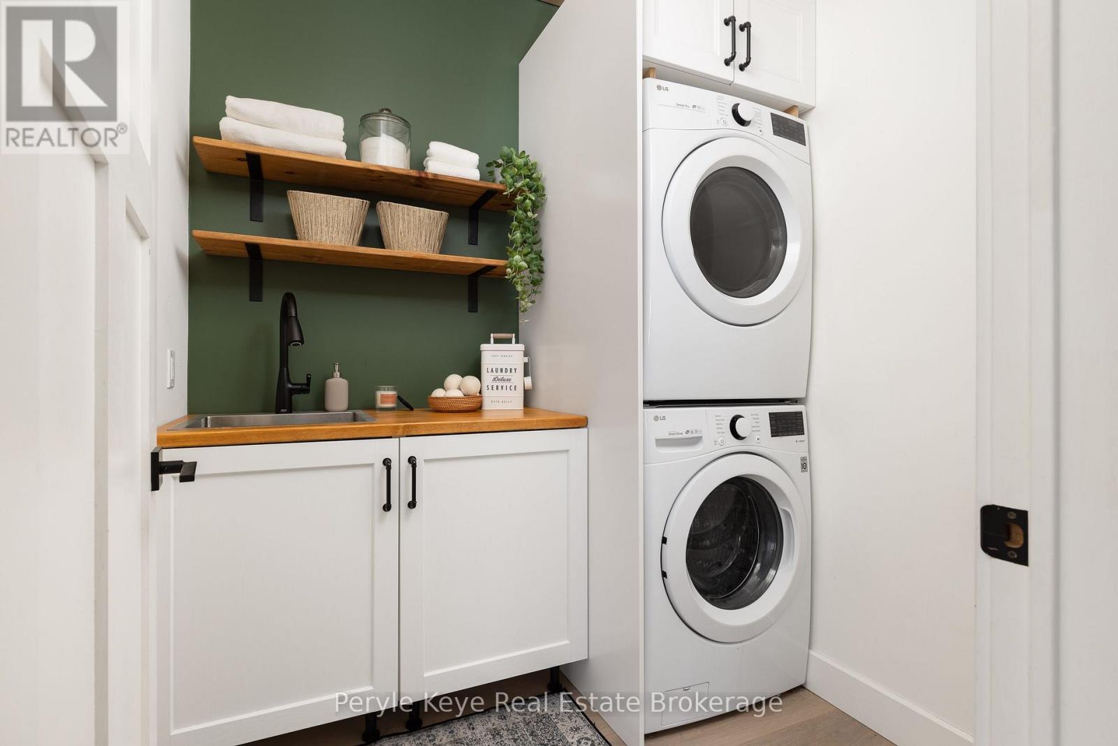 1079 Spence Lake Drive, Bracebridge, Ontario  P1L 0A1 - Photo 41 - X12869416