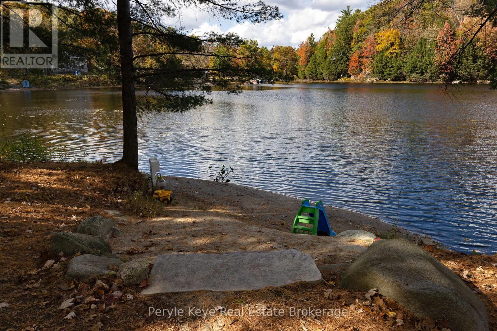 1079 Spence Lake Drive, Bracebridge, Ontario  P1L 0A1 - Photo 49 - X12869416