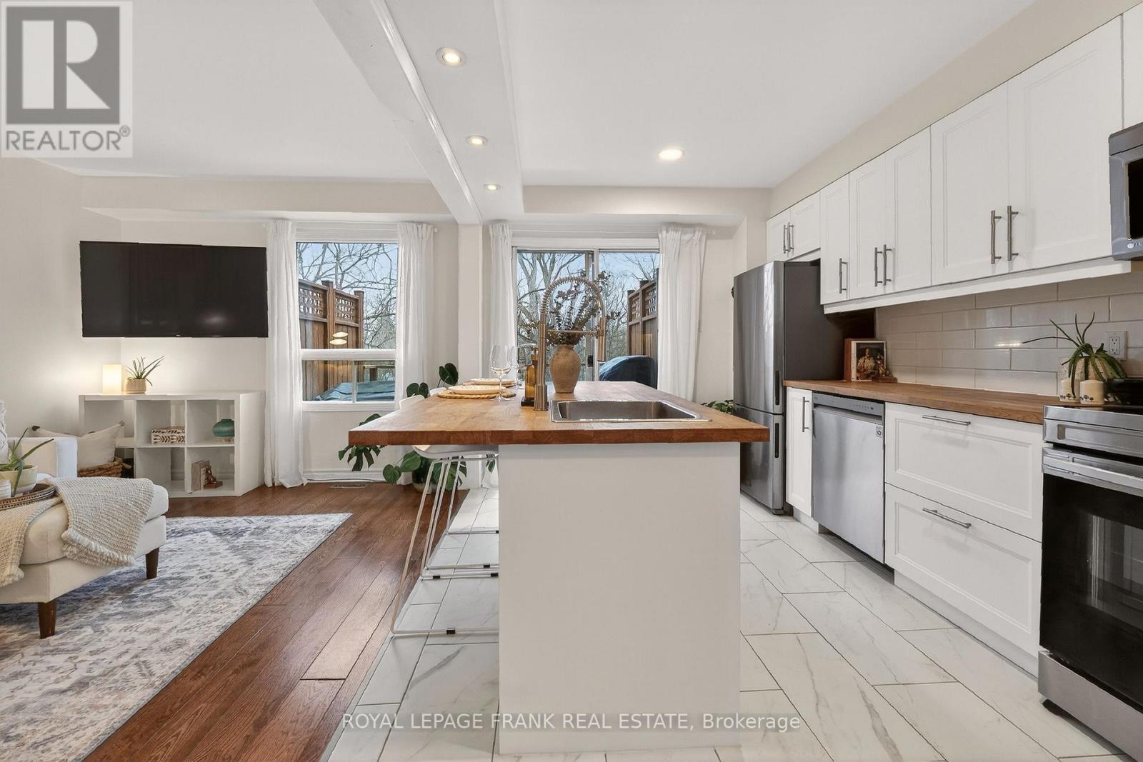 71 Galbraith Court, Clarington, Ontario  L1C 4P6 - Photo 13 - E12869404