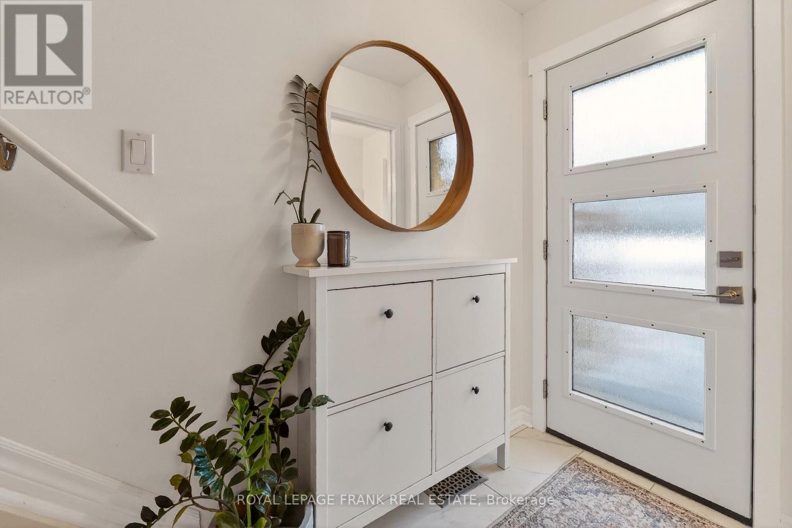 71 Galbraith Court, Clarington, Ontario  L1C 4P6 - Photo 4 - E12869404