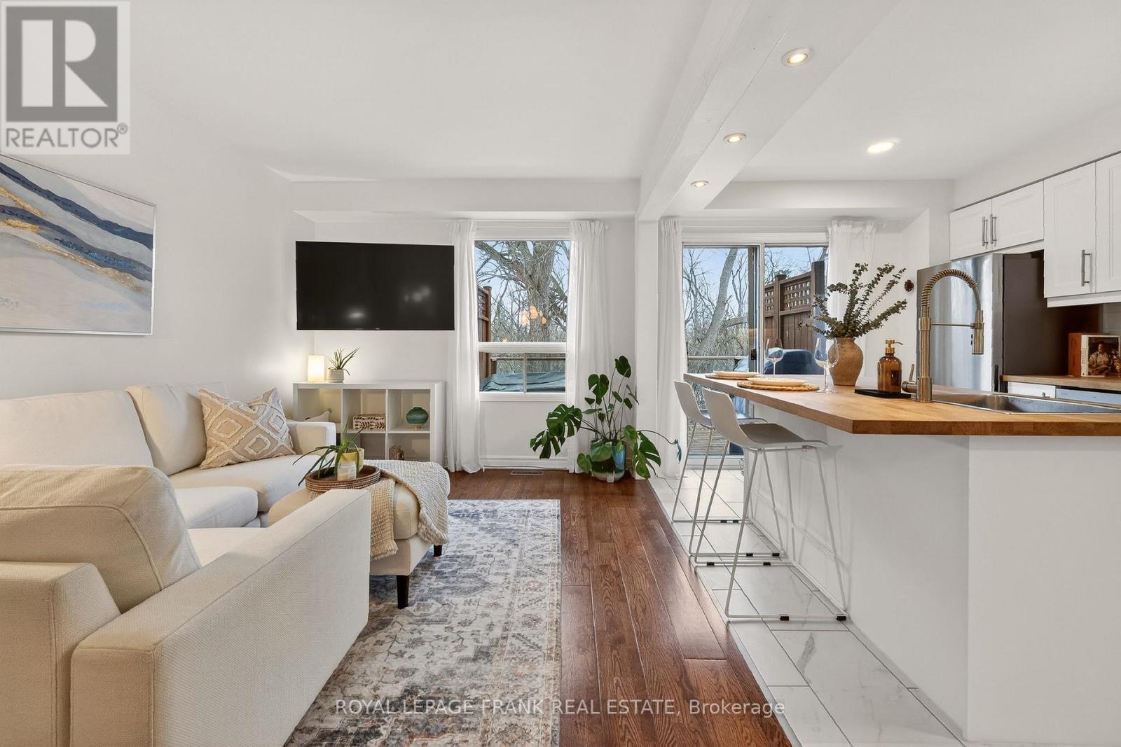 71 Galbraith Court, Clarington, Ontario  L1C 4P6 - Photo 7 - E12869404