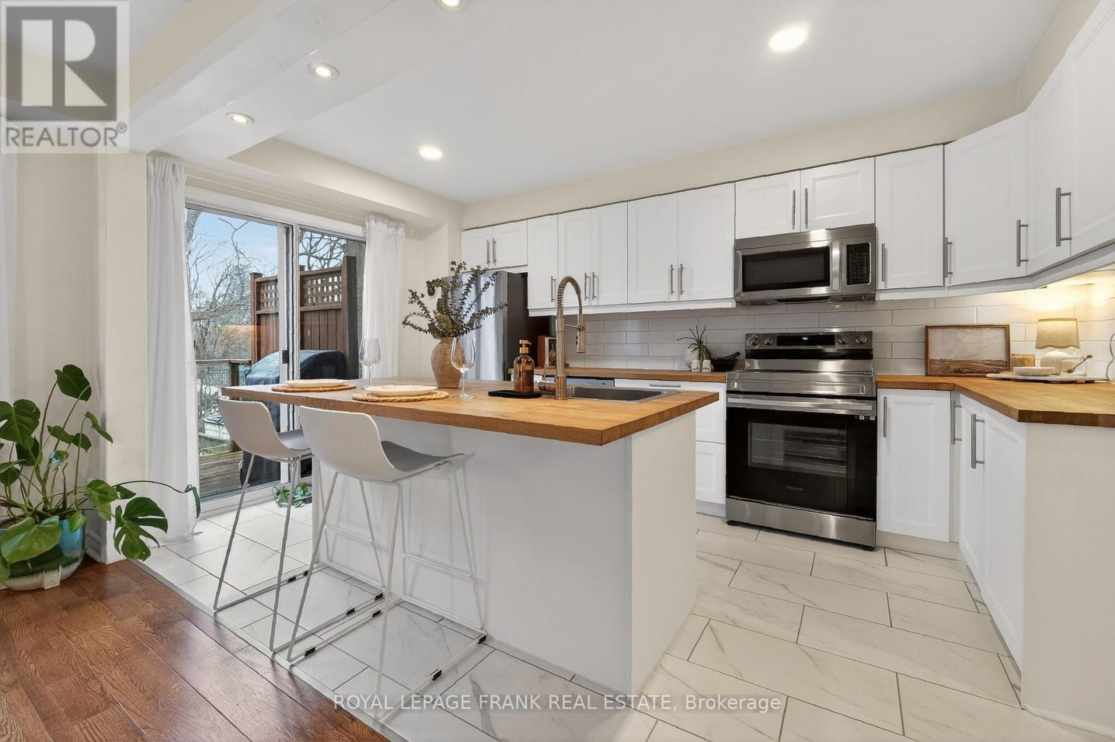 71 Galbraith Court, Clarington, Ontario  L1C 4P6 - Photo 8 - E12869404