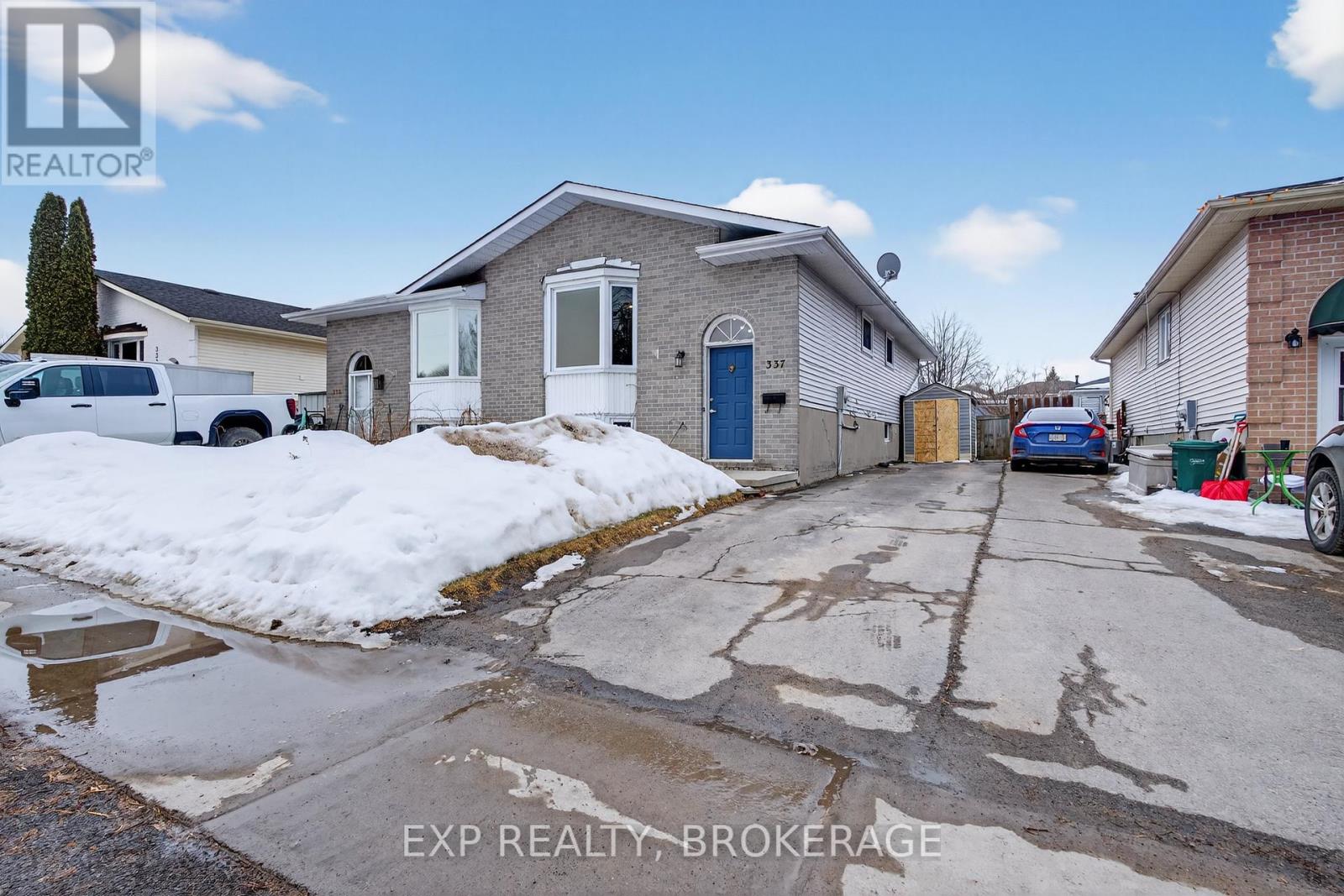 337 Melanie Avenue, Kingston, Ontario  K7M 8B4 - Photo 2 - X12869448