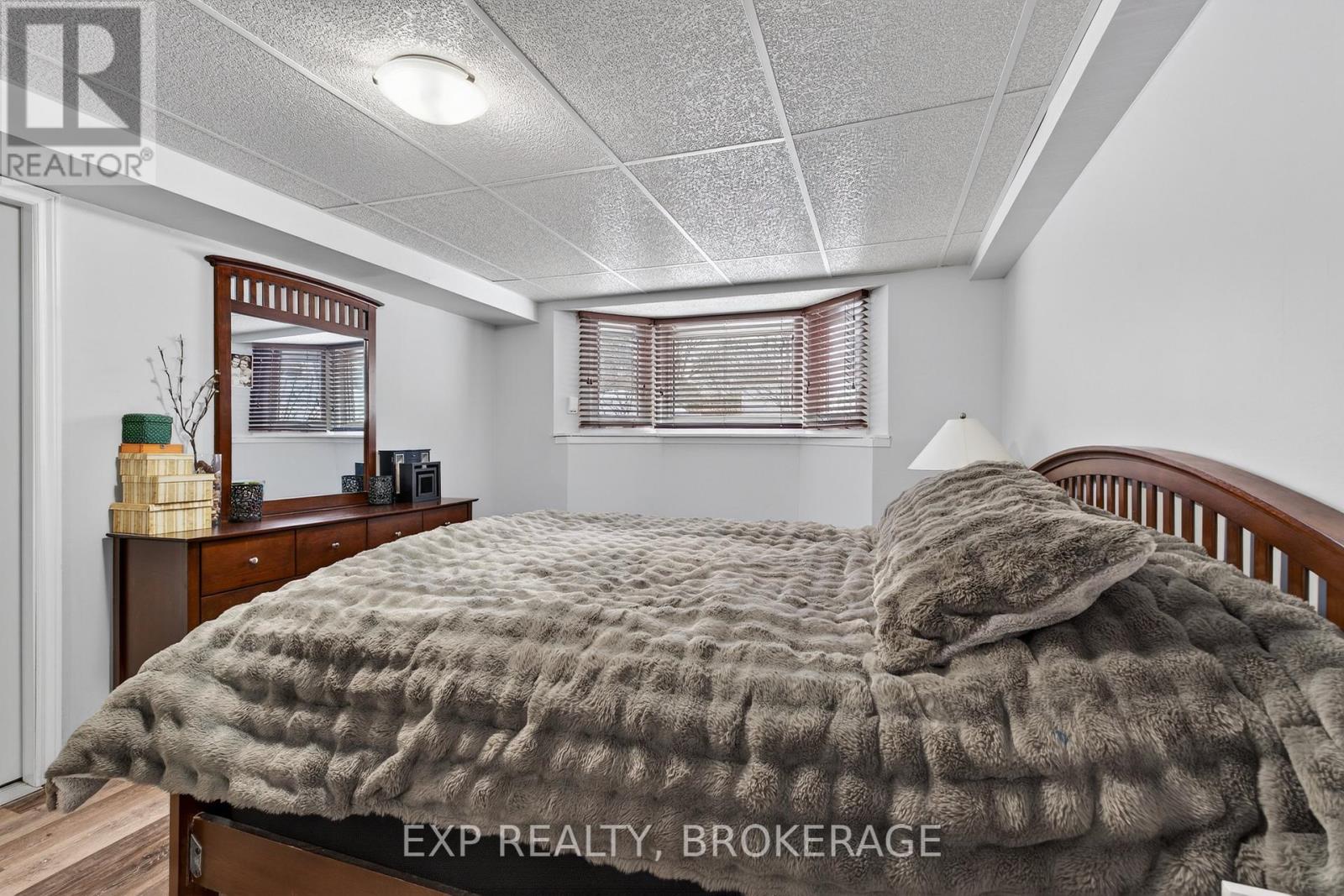 337 Melanie Avenue, Kingston, Ontario  K7M 8B4 - Photo 31 - X12869448