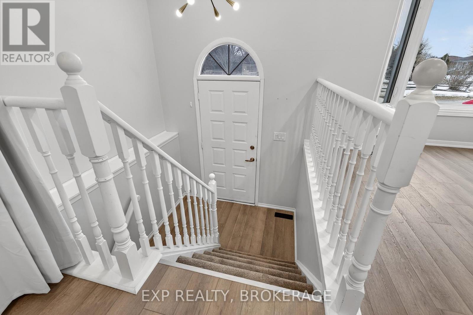 337 Melanie Avenue, Kingston, Ontario  K7M 8B4 - Photo 4 - X12869448