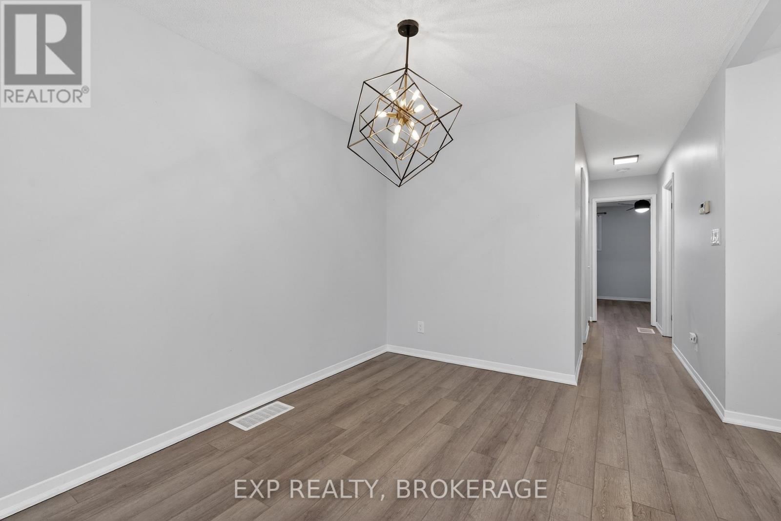 337 Melanie Avenue, Kingston, Ontario  K7M 8B4 - Photo 8 - X12869448