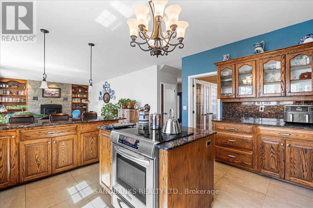 108 Murray Street, Quinte West, Ontario  K8V 5P4 - Photo 14 - X12869362