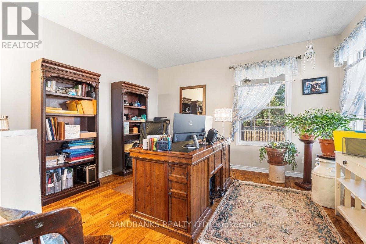 108 Murray Street, Quinte West, Ontario  K8V 5P4 - Photo 25 - X12869362