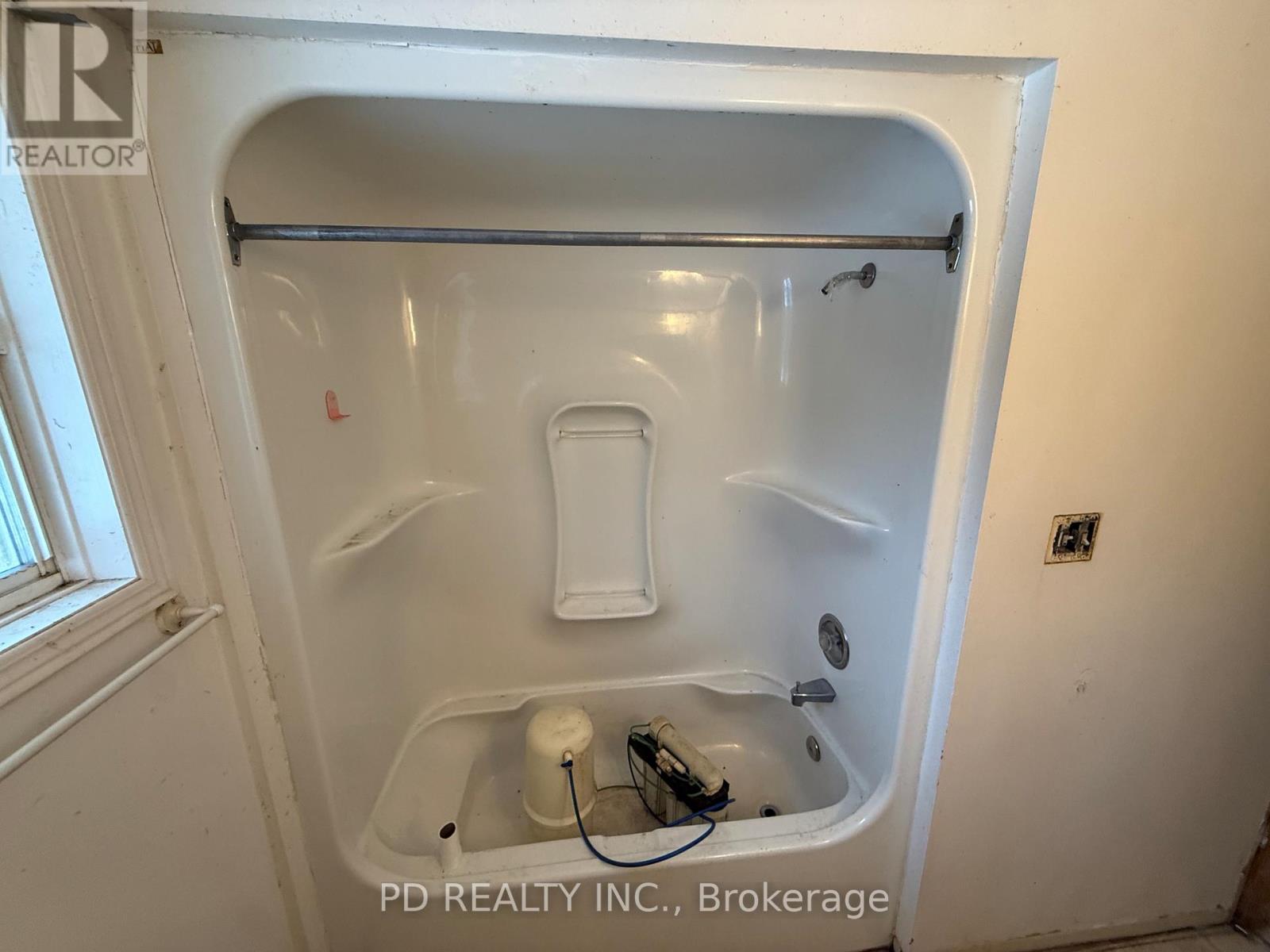 323 Lower Oak Leaf Road, Leeds And The Thousand Islands, Ontario  K0E 1N0 - Photo 17 - X12869410