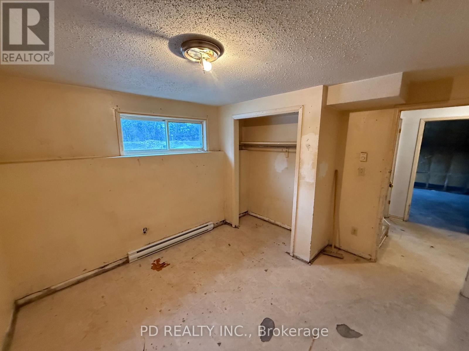 323 Lower Oak Leaf Road, Leeds And The Thousand Islands, Ontario  K0E 1N0 - Photo 34 - X12869410