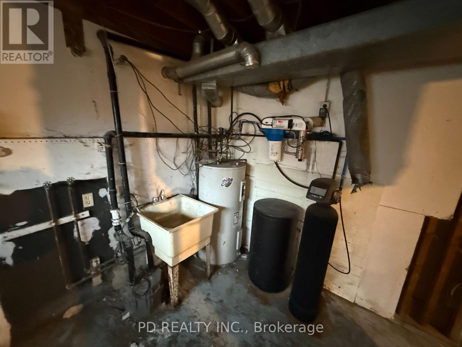 323 Lower Oak Leaf Road, Leeds And The Thousand Islands, Ontario  K0E 1N0 - Photo 39 - X12869410