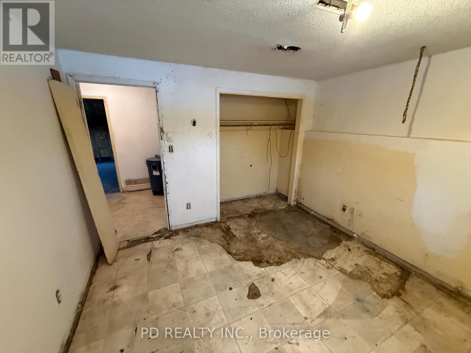 323 Lower Oak Leaf Road, Leeds And The Thousand Islands, Ontario  K0E 1N0 - Photo 43 - X12869410