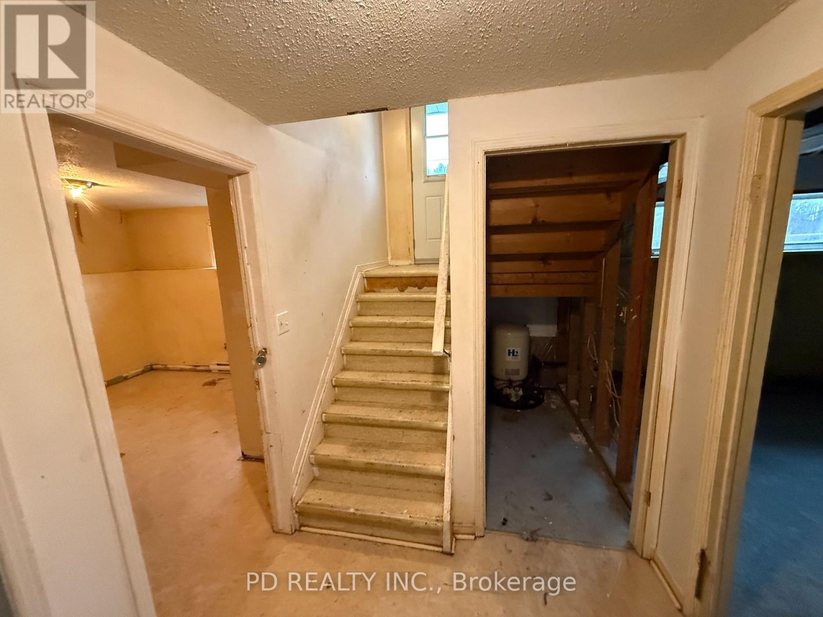 323 Lower Oak Leaf Road, Leeds And The Thousand Islands, Ontario  K0E 1N0 - Photo 46 - X12869410