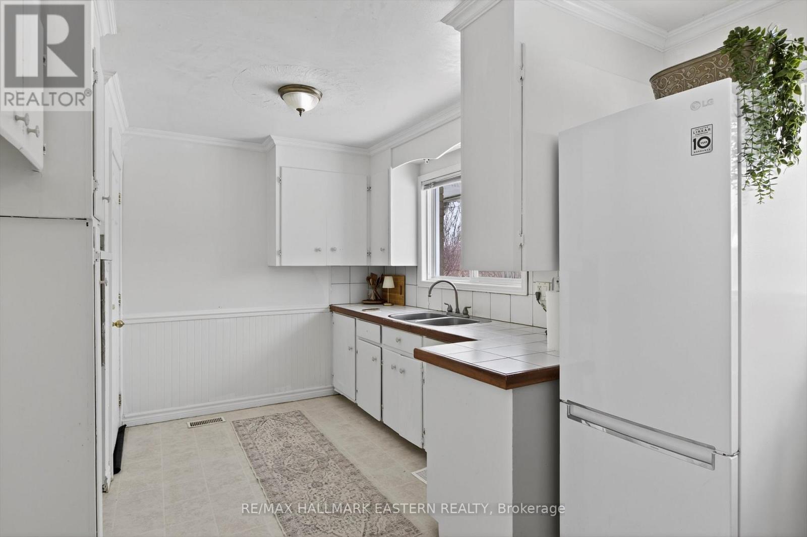 897 Westdale Avenue, Peterborough, Ontario  K9H 6C5 - Photo 13 - X12869432