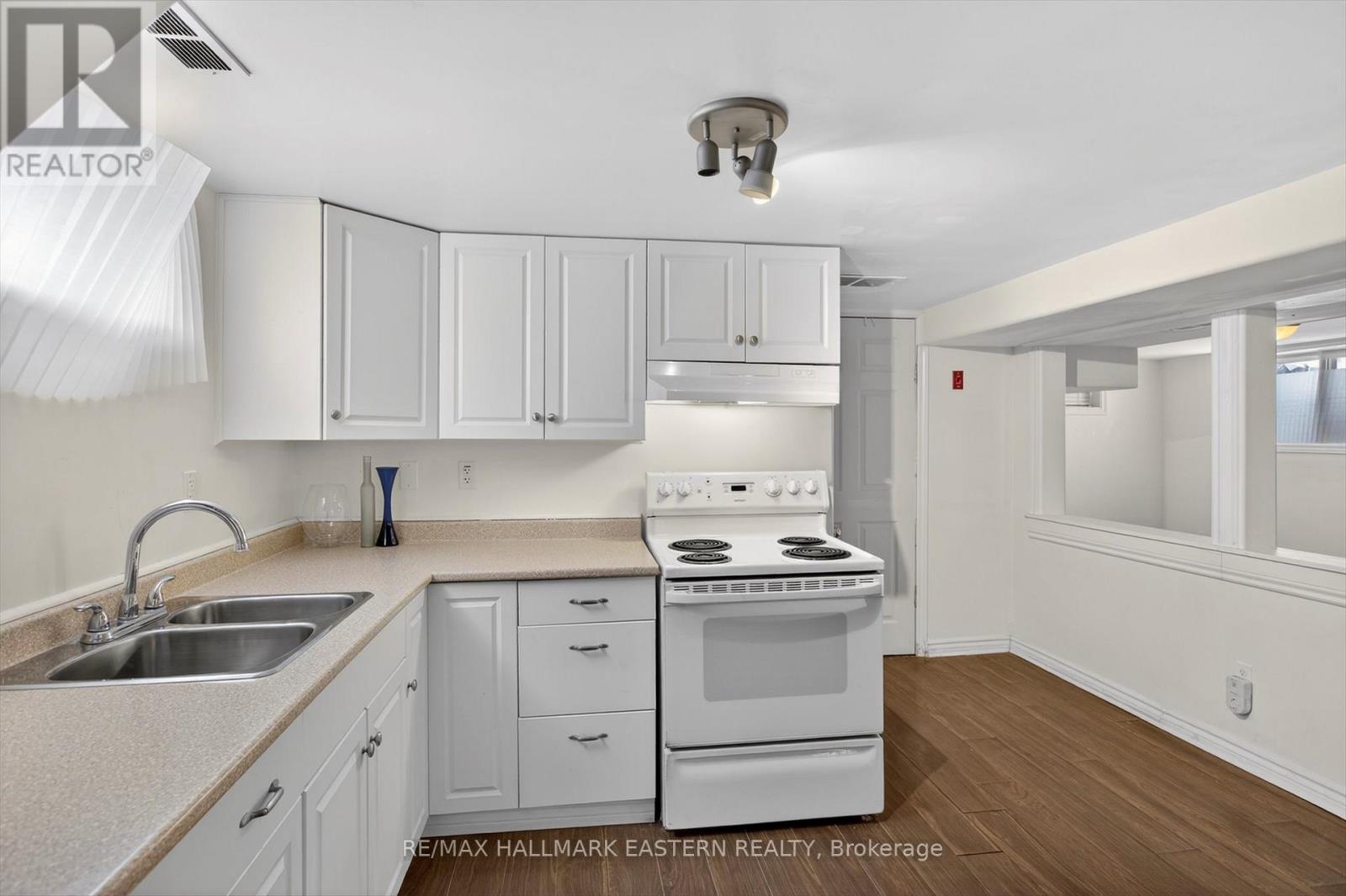 897 Westdale Avenue, Peterborough, Ontario  K9H 6C5 - Photo 29 - X12869432