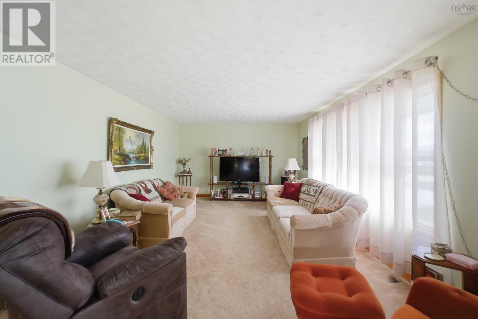 1535 Victoria Road, Dempseys Corner, Nova Scotia  B0P 1C0 - Photo 9 - 202604232