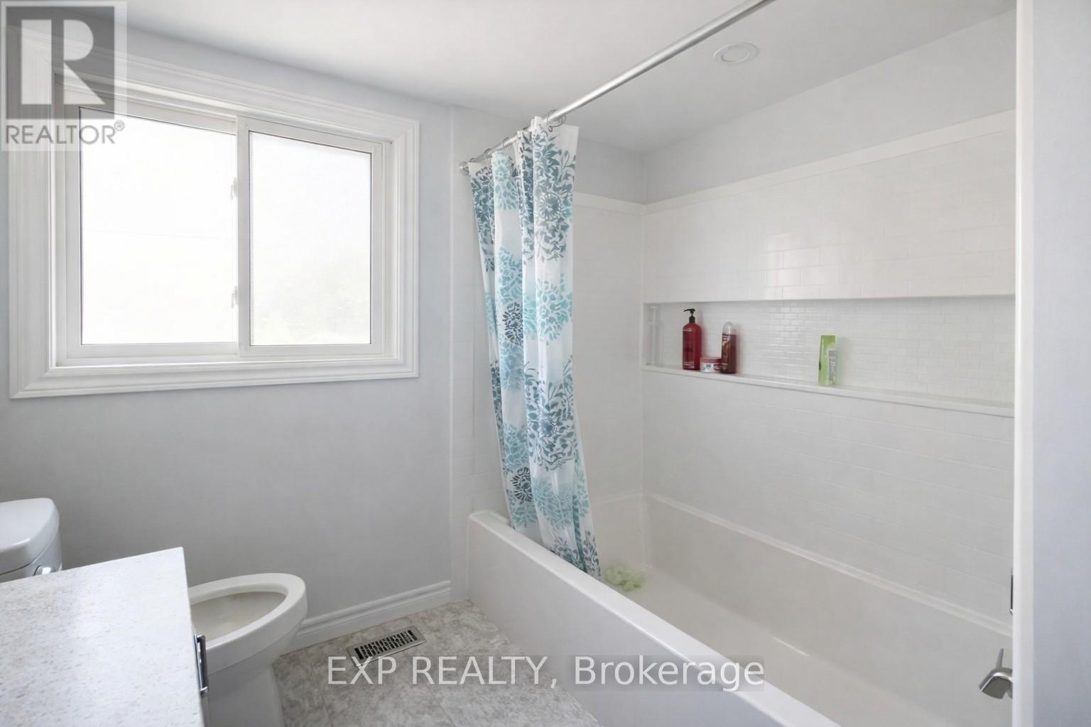 150 Overlea Drive, Kitchener, Ontario  N2M 1T3 - Photo 10 - X12824952