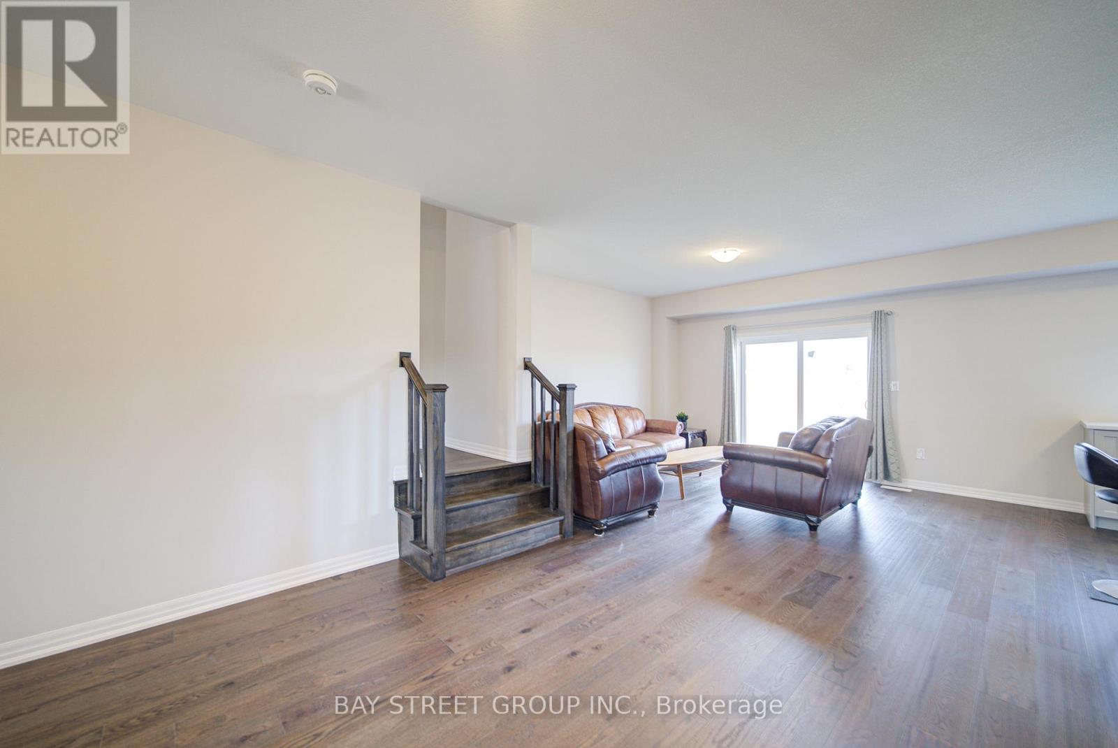 39 Meadowlark Drive, Port Colborne, Ontario  L3K 6E3 - Photo 7 - X12869268