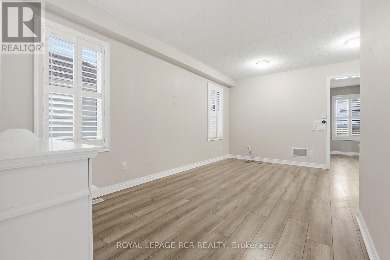 264 Johnson Drive, Shelburne, Ontario  L9V 3V7 - Photo 10 - X12864792