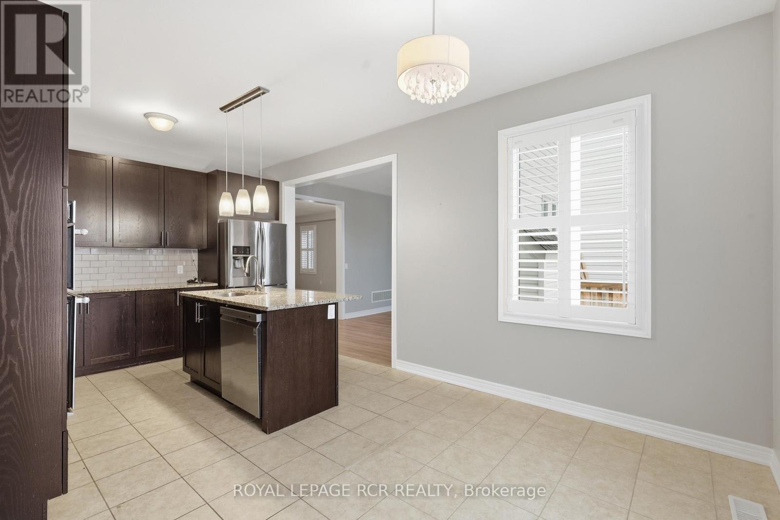 264 Johnson Drive, Shelburne, Ontario  L9V 3V7 - Photo 8 - X12864792