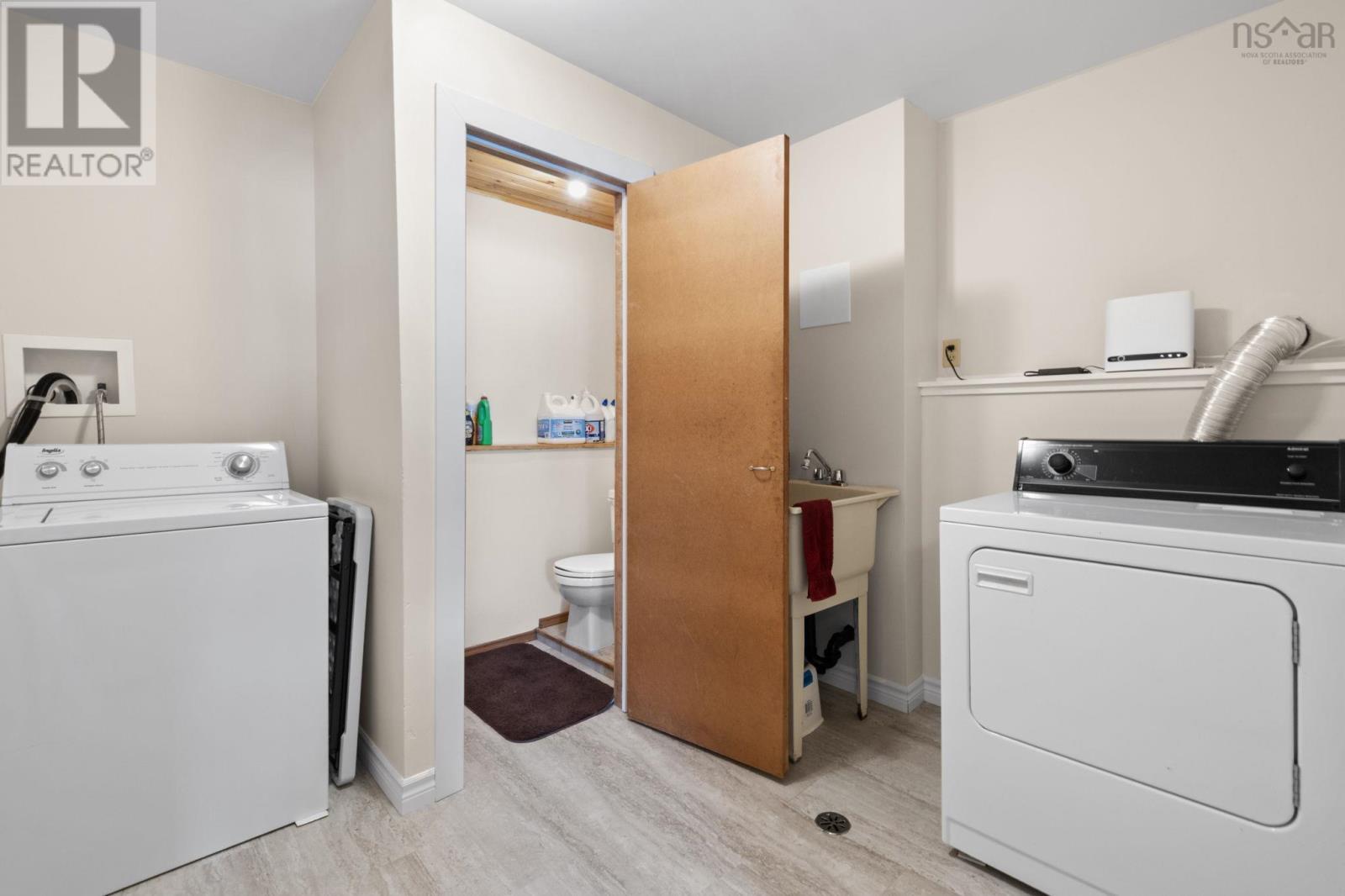 36 Armoyan Drive, Lower Sackville, Nova Scotia  B4C 3S5 - Photo 29 - 202604283