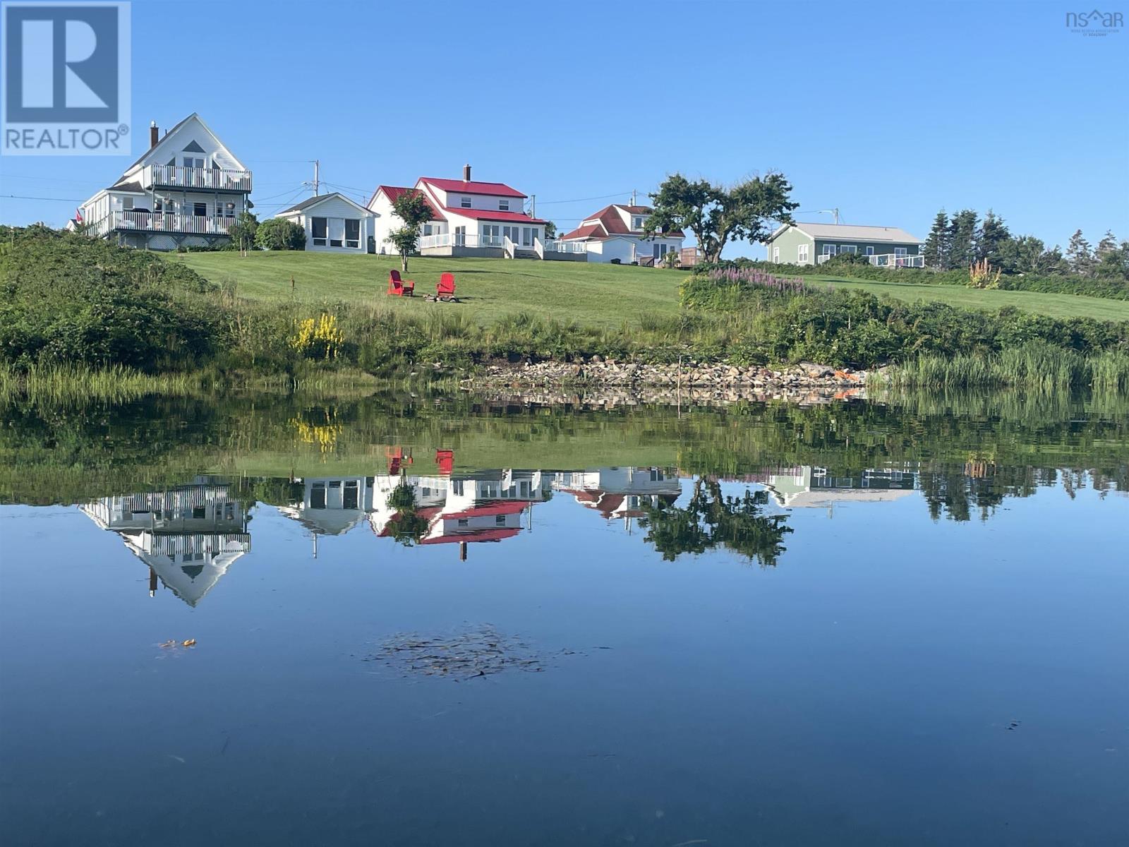 36 Seaview Drive, Gabarus Village, Nova Scotia  B1K 3T4 - Photo 5 - 202604284