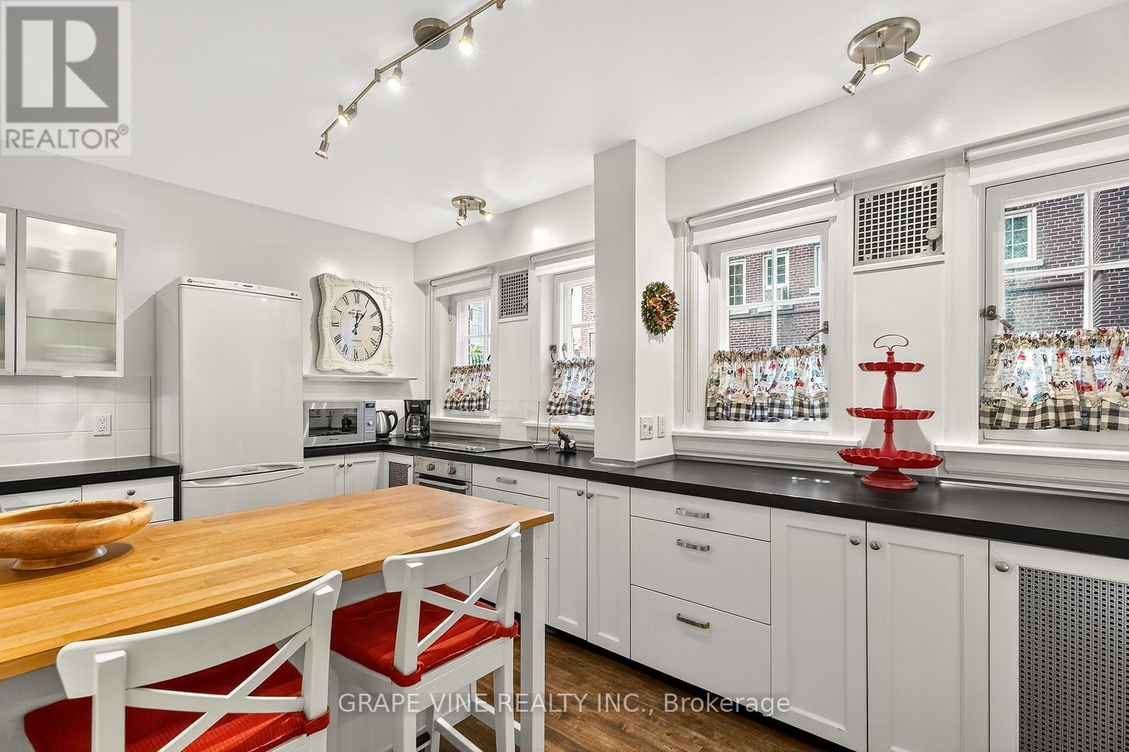 1d - 260 Metcalfe Street, Ottawa, Ontario  K2P 1R6 - Photo 24 - X12466087