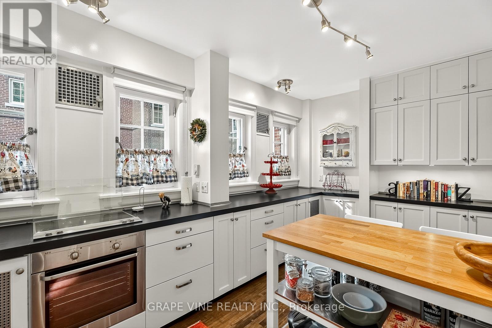 1d - 260 Metcalfe Street, Ottawa, Ontario  K2P 1R6 - Photo 29 - X12466087