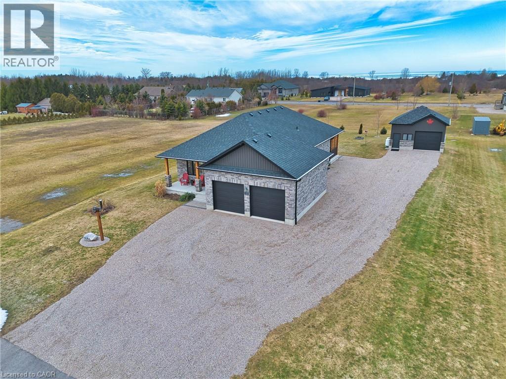 33 Wellington Street S, Ashfield-Colborne-Wawanosh, Ontario  N7A 3X9 - Photo 32 - 40809912