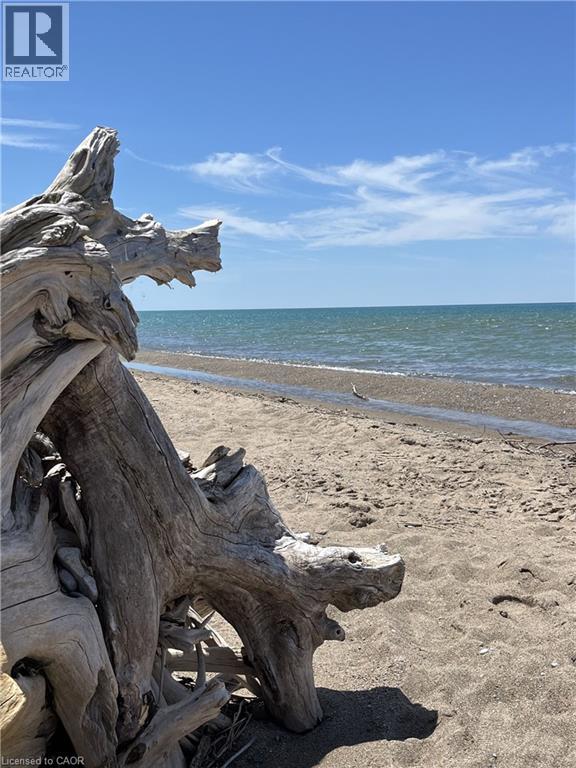 33 Wellington Street S, Ashfield-Colborne-Wawanosh, Ontario  N7A 3X9 - Photo 35 - 40809912