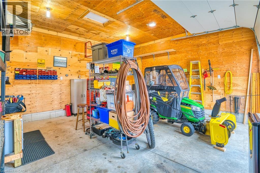 33 Wellington Street S, Ashfield-Colborne-Wawanosh, Ontario  N7A 3X9 - Photo 6 - 40809912