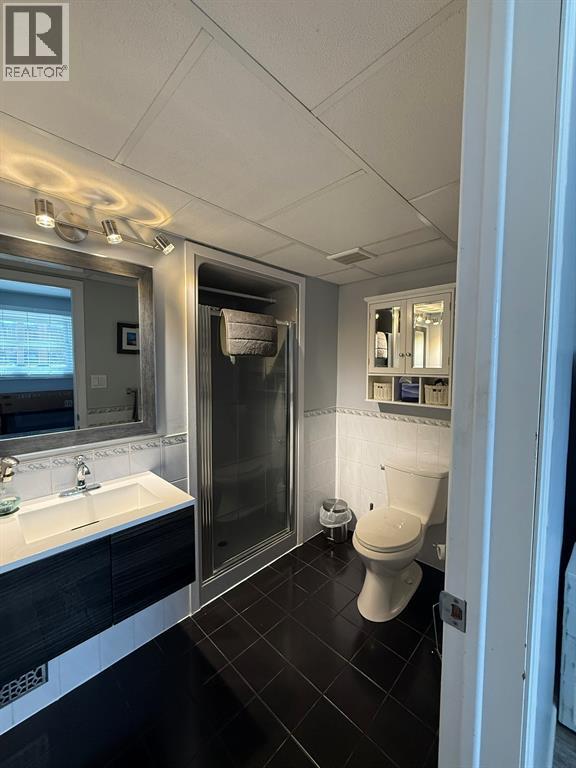 1023 Frost Avenue, Sarnia, Ontario  N7S 4G6 - Photo 14 - 26004981