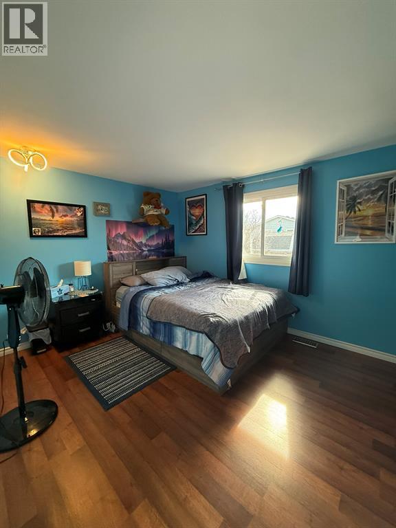 1023 Frost Avenue, Sarnia, Ontario  N7S 4G6 - Photo 6 - 26004981