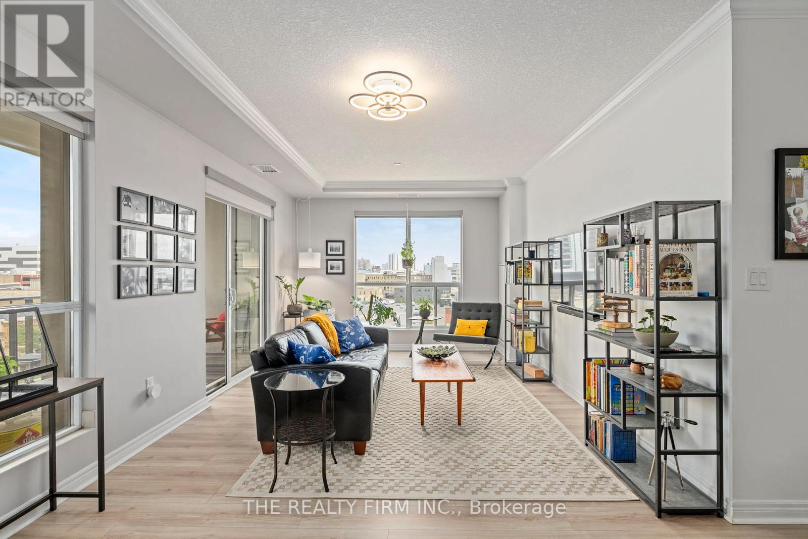 803 - 330 Ridout Street N, London East, Ontario  N6A 0A7 - Photo 9 - X12869408