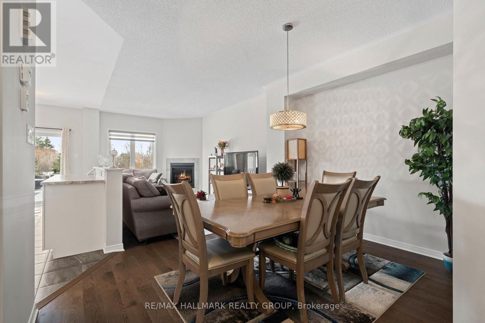 618 Via Campanale Avenue, Ottawa, Ontario  K2J 4A2 - Photo 7 - X12869420