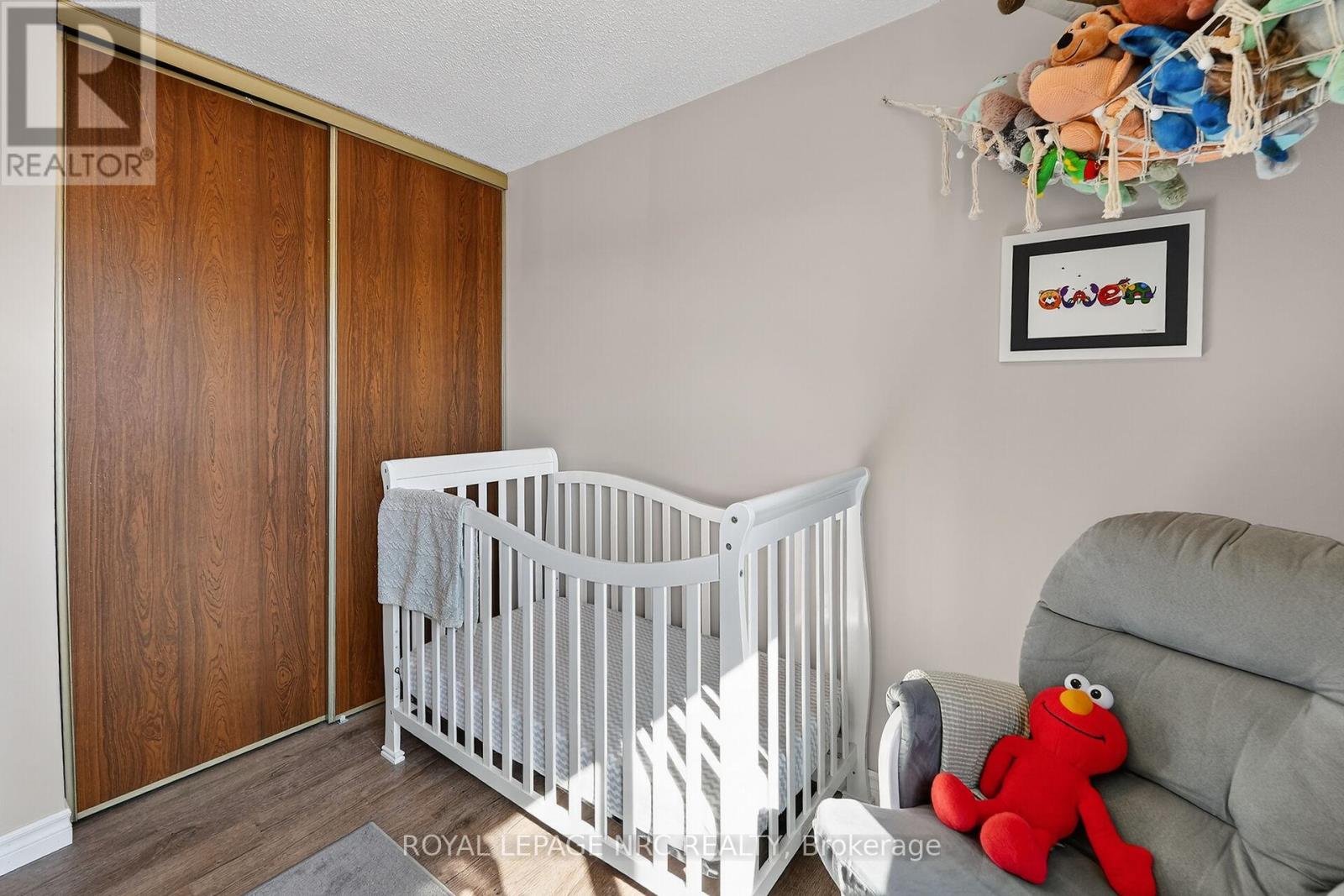 28 Chantal Court, Welland (Lincoln/crowland), Ontario  L3B 5V3 - Photo 13 - X12869464