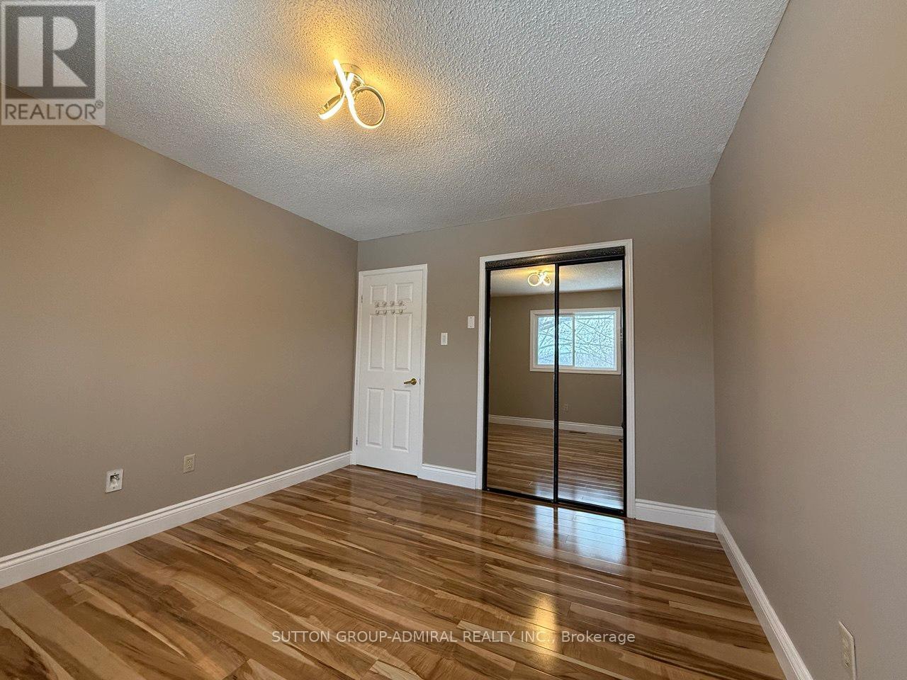 39 April Gardens, Aurora, Ontario  L4G 4R7 - Photo 31 - N12869372