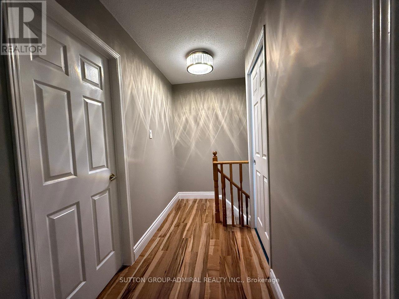 39 April Gardens, Aurora, Ontario  L4G 4R7 - Photo 34 - N12869372