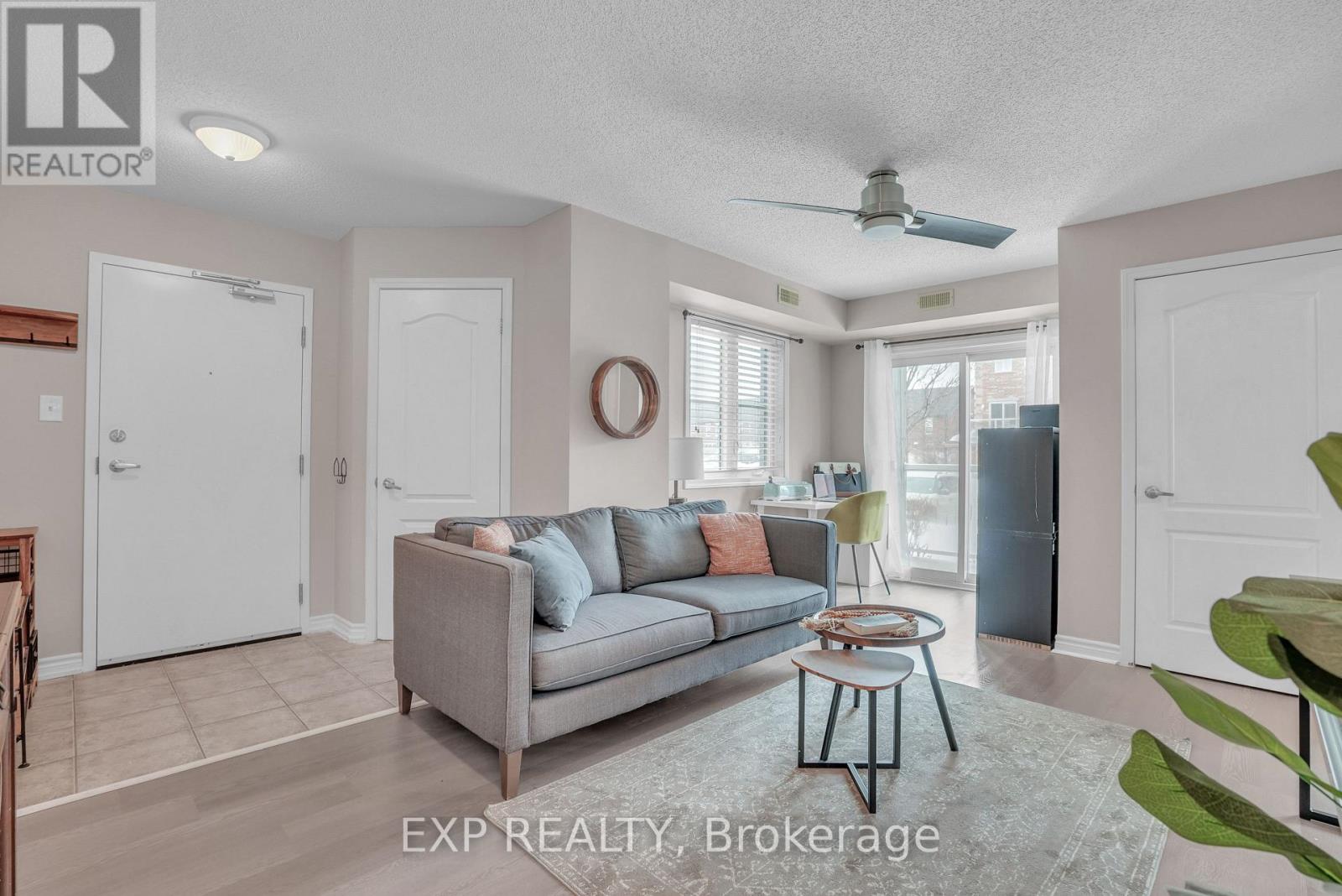 8 - 141 Sydenham Wells, Barrie, Ontario  L4M 0H3 - Photo 5 - S12869400