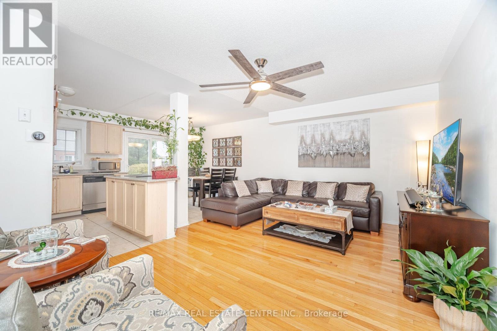 112 - 3150 Erin Centre Boulevard, Mississauga, Ontario  L5M 7Z3 - Photo 14 - W12869412