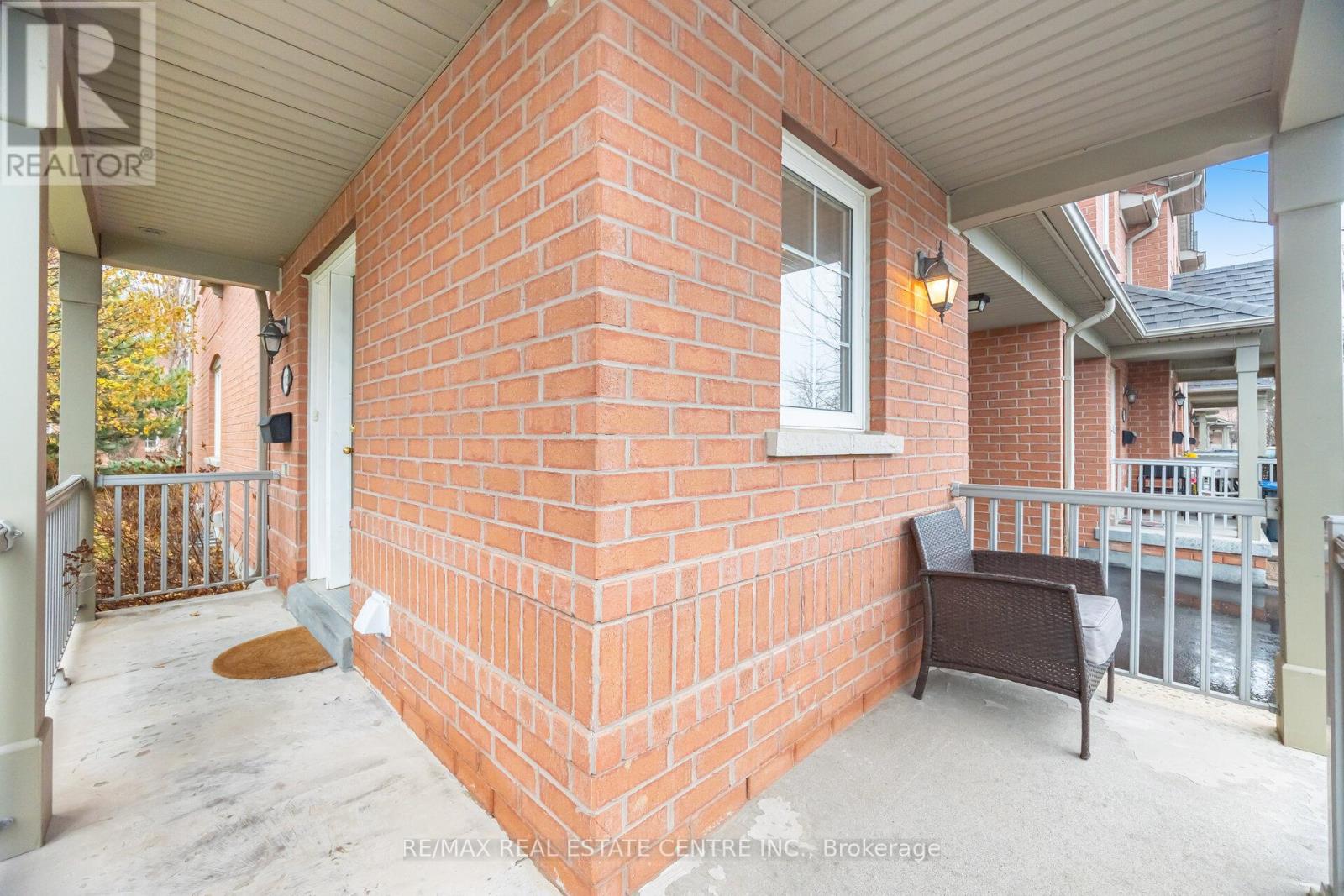 112 - 3150 Erin Centre Boulevard, Mississauga, Ontario  L5M 7Z3 - Photo 8 - W12869412