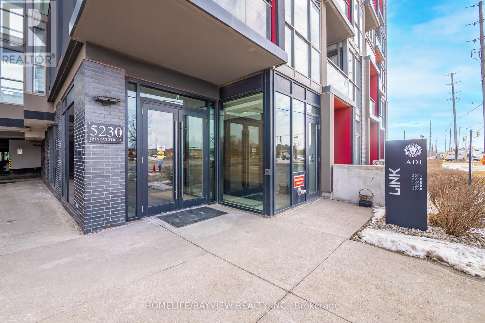 A207 - 5230 Dundas Street, Burlington, Ontario  L7L 0J5 - Photo 1 - W12869426