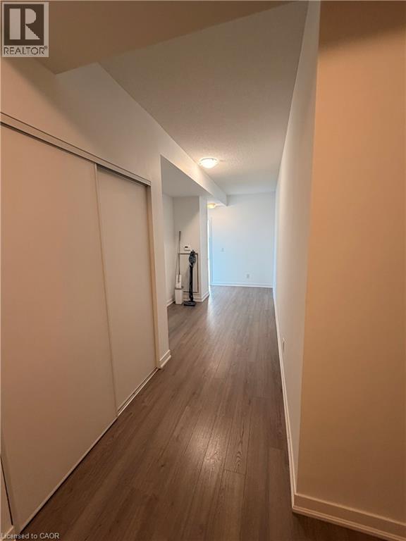 85 W Duke Street W Unit# 908, Kitchener, Ontario  N2H 0B7 - Photo 3 - 40810808