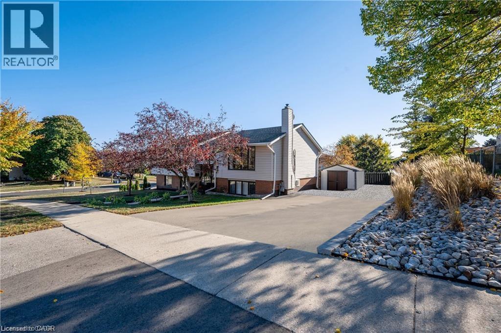 219 Blackhorne Drive, Kitchener, Ontario  N2E 1Z2 - Photo 43 - 40811307