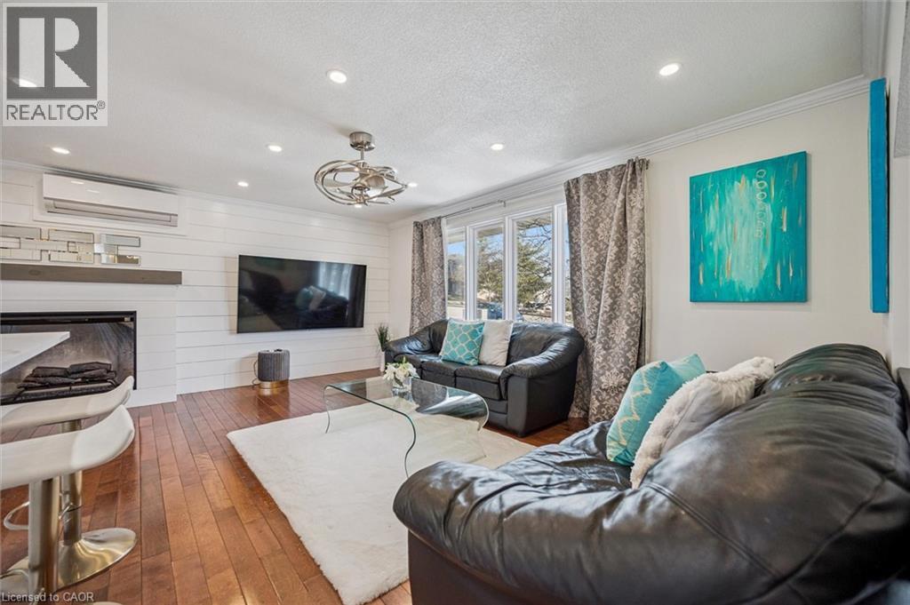 219 Blackhorne Drive, Kitchener, Ontario  N2E 1Z2 - Photo 8 - 40811307