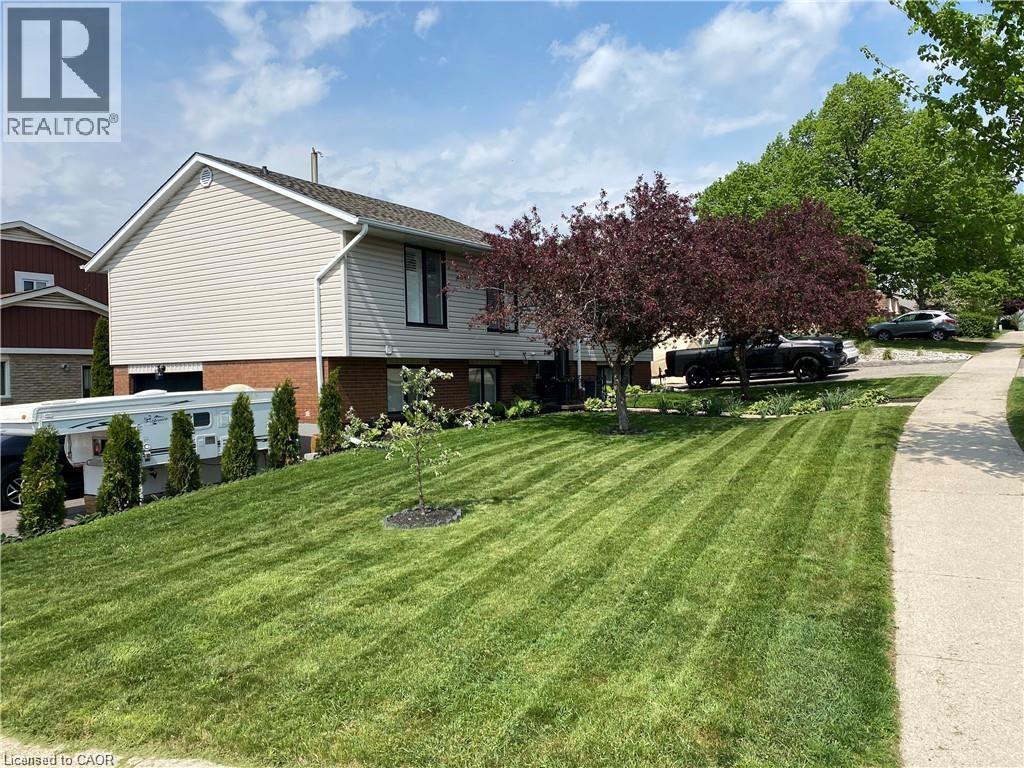 219 Blackhorne Drive, Kitchener, Ontario  N2E 1Z2 - Photo 42 - 40811307