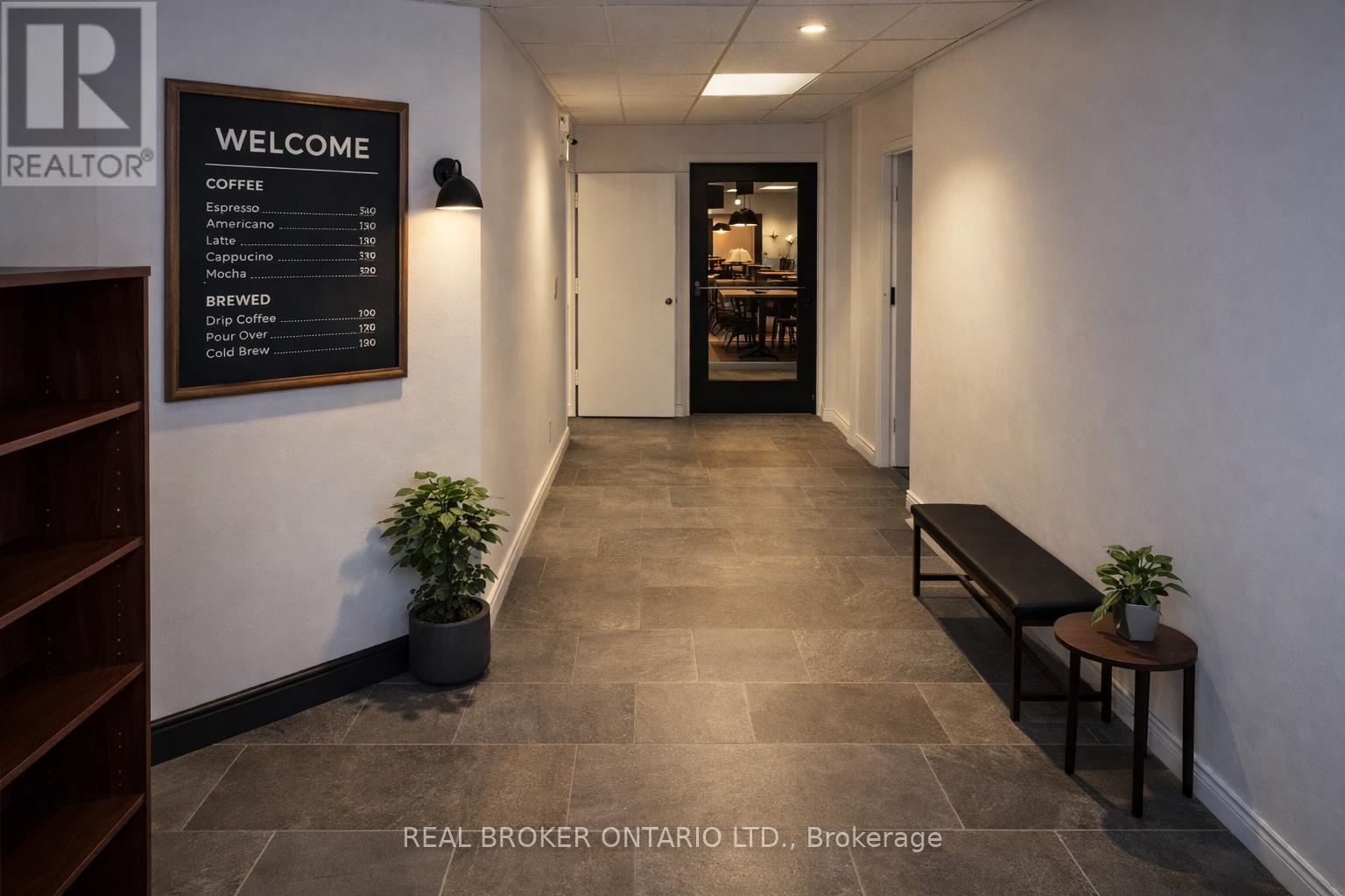 B - 231 Bay Street N, Hamilton, Ontario  L8R 2R1 - Photo 3 - X12869358