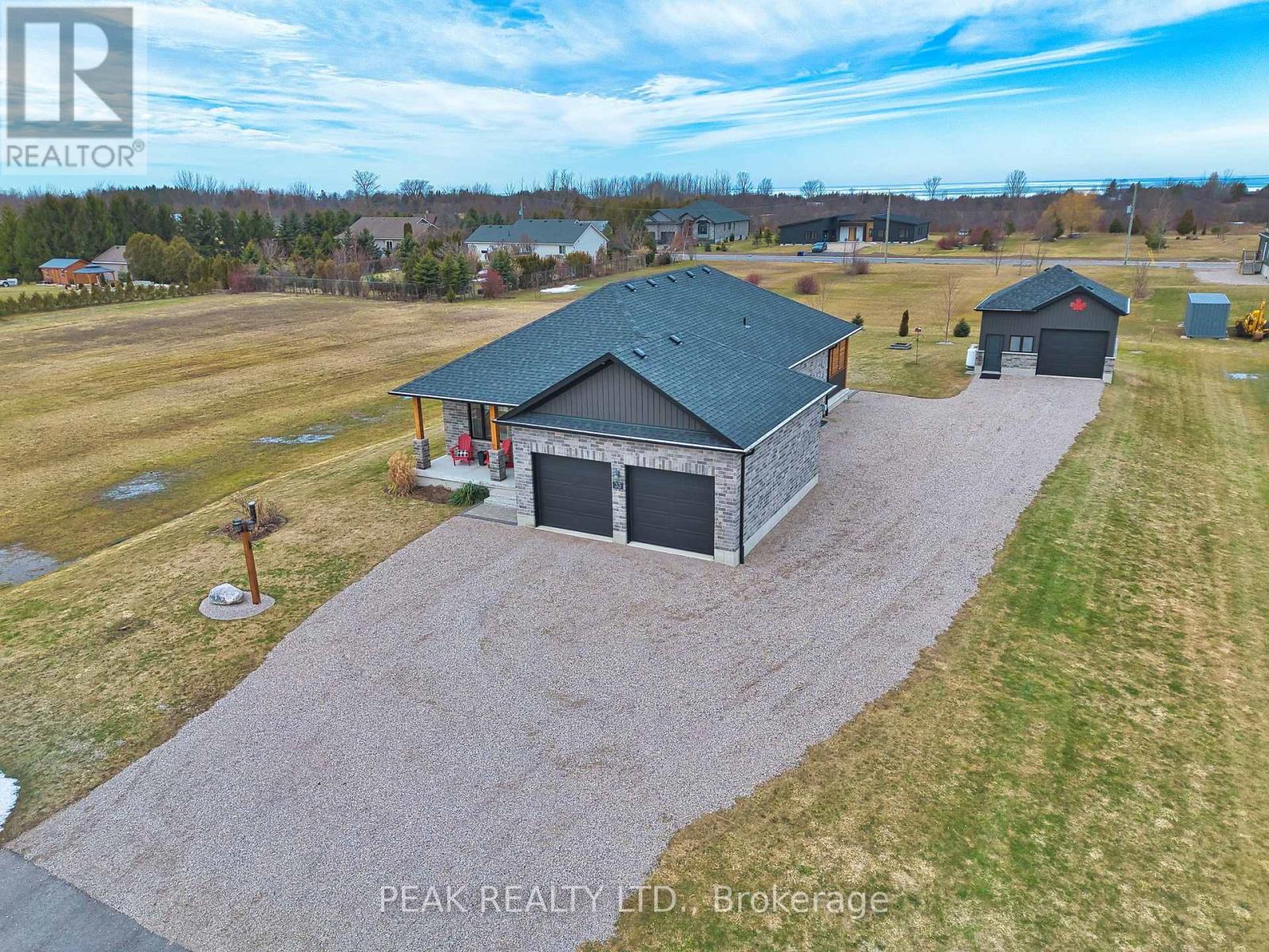 33 Wellington Street S, Ashfield-Colborne-Wawanosh, Ontario  N7A 3X9 - Photo 33 - X12869430