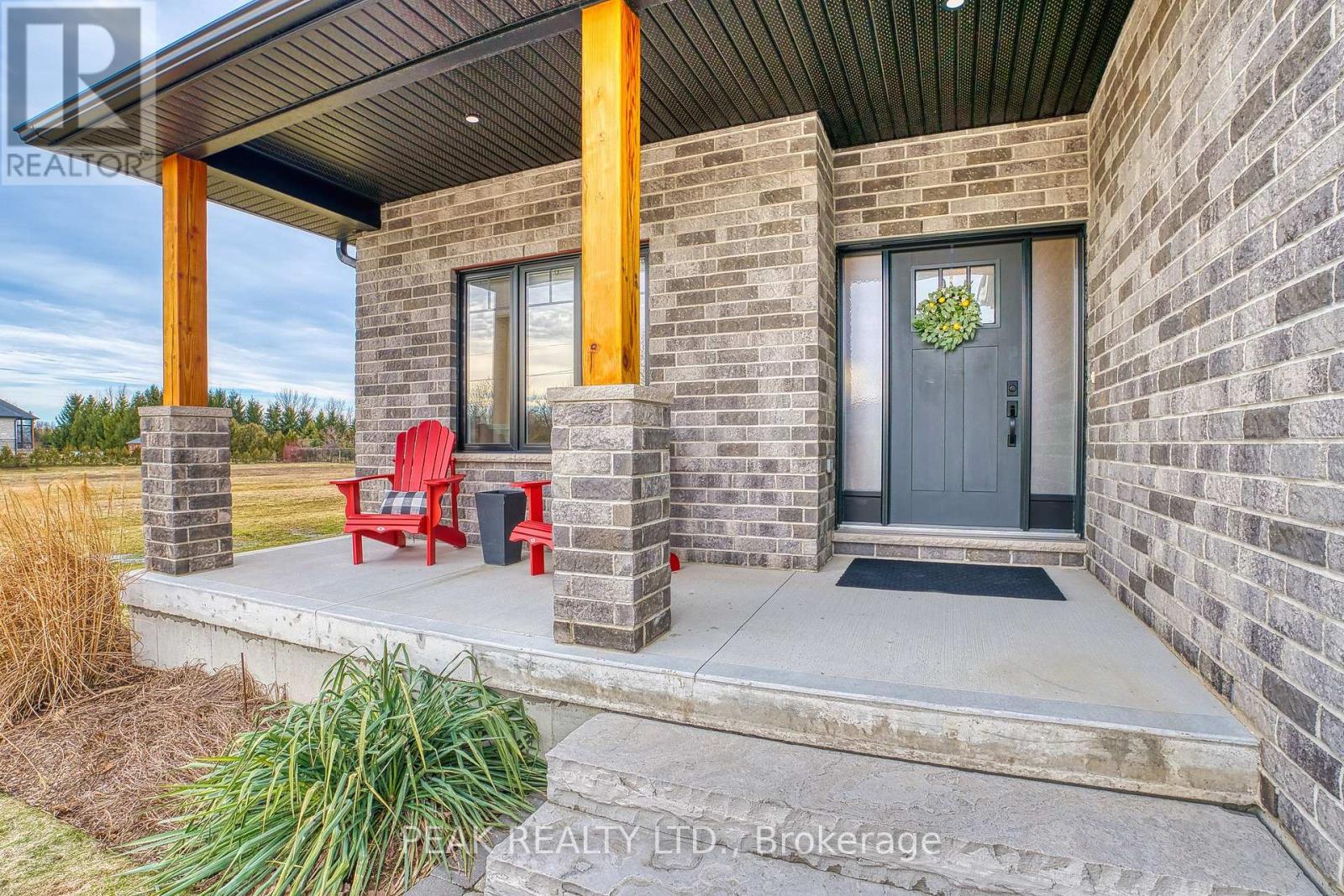 33 Wellington Street S, Ashfield-Colborne-Wawanosh, Ontario  N7A 3X9 - Photo 8 - X12869430